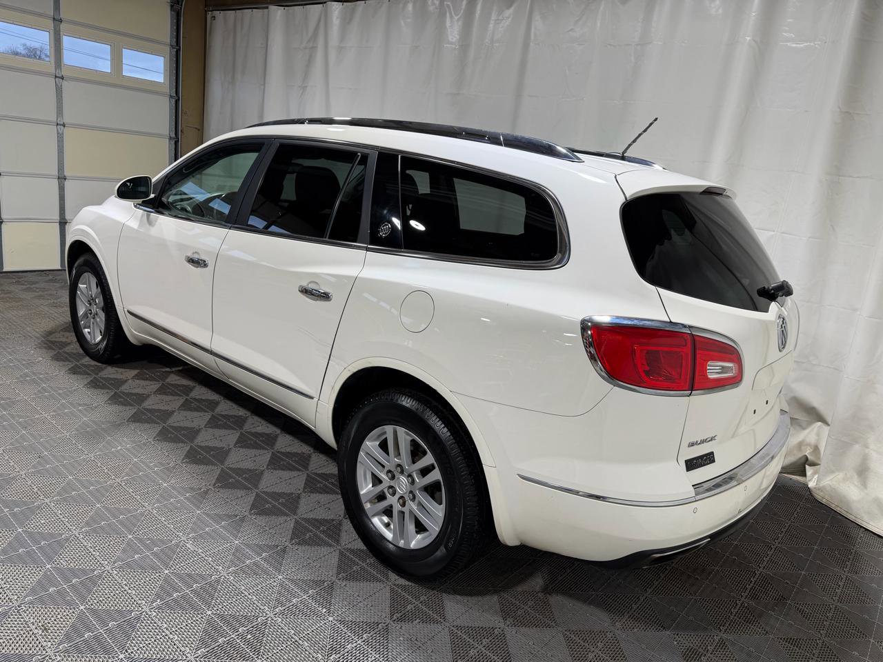 Used 2013 Buick Enclave Convenience w/ LPO, Cargo Convenience Pkg AWD/4WD image 4