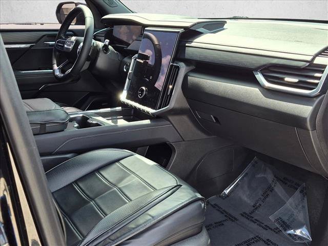 Used 2024 GMC Acadia Elevation w/ Luxury Package FWD image 20