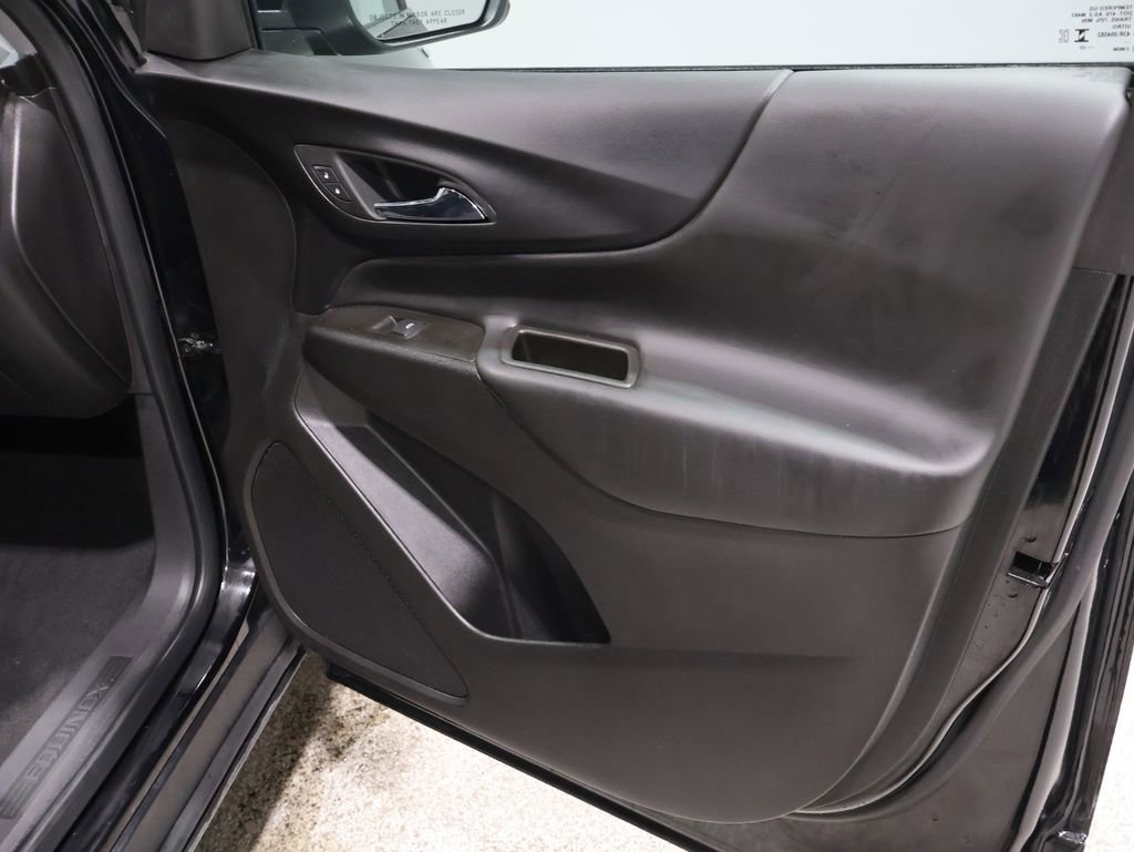 Used 2023 Chevrolet Equinox LT w/ Driver Convenience Package image 25