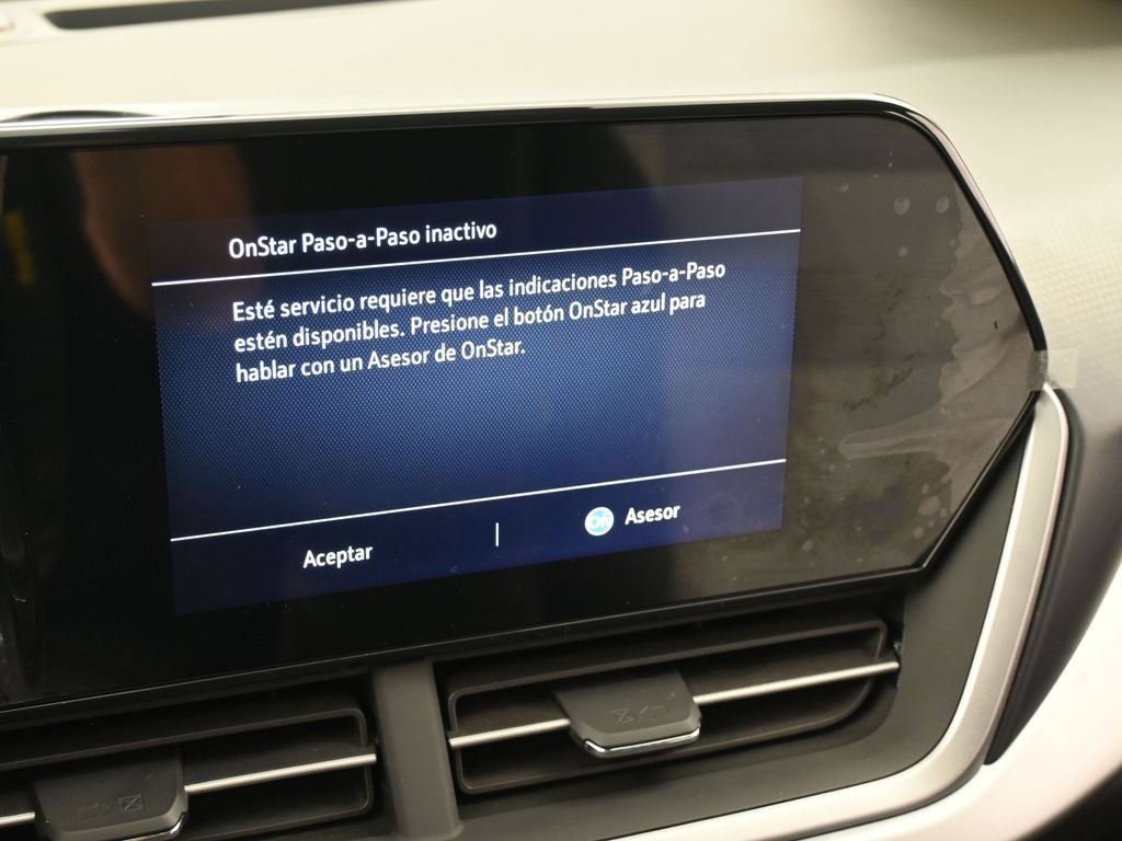 Used 2024 Chevrolet Trax LS w/ LS Convenience Package FWD image 20