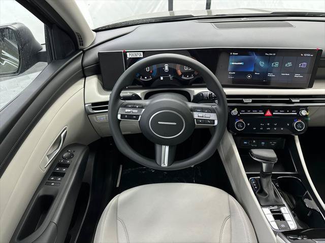 New 2026 Hyundai Tucson SEL FWD image 24