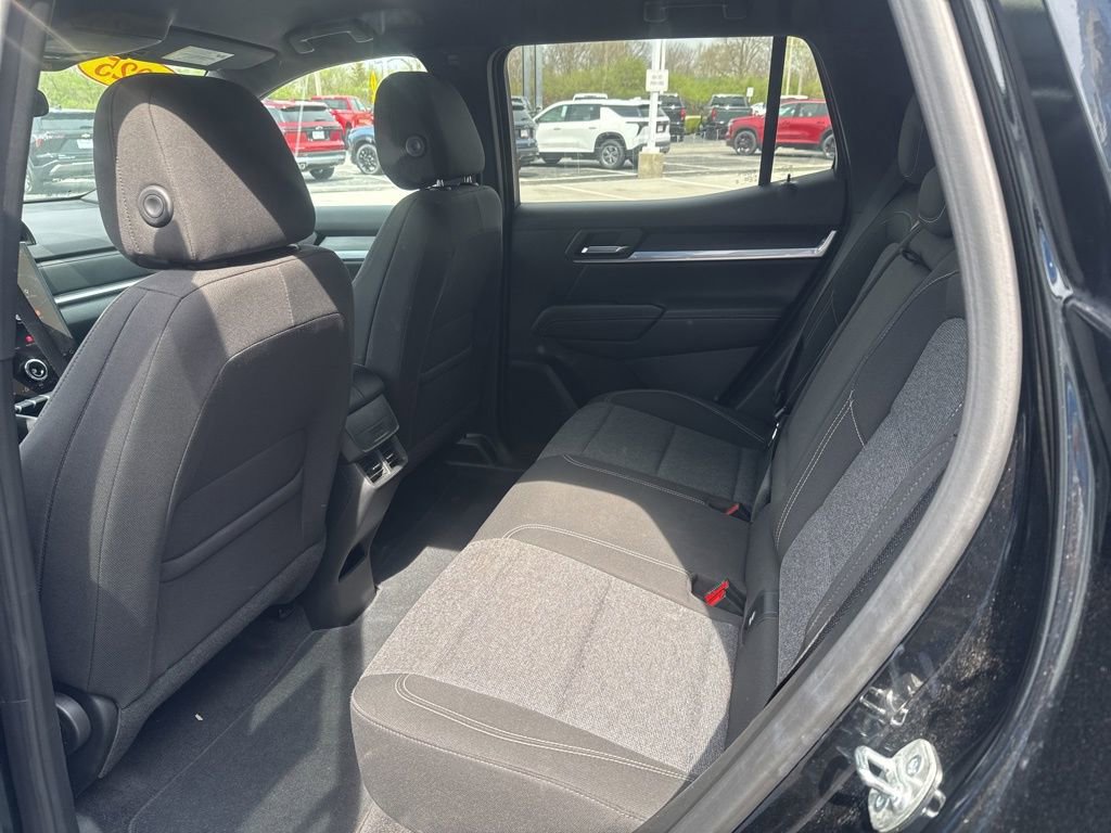 Used 2025 GMC Terrain Elevation image 41