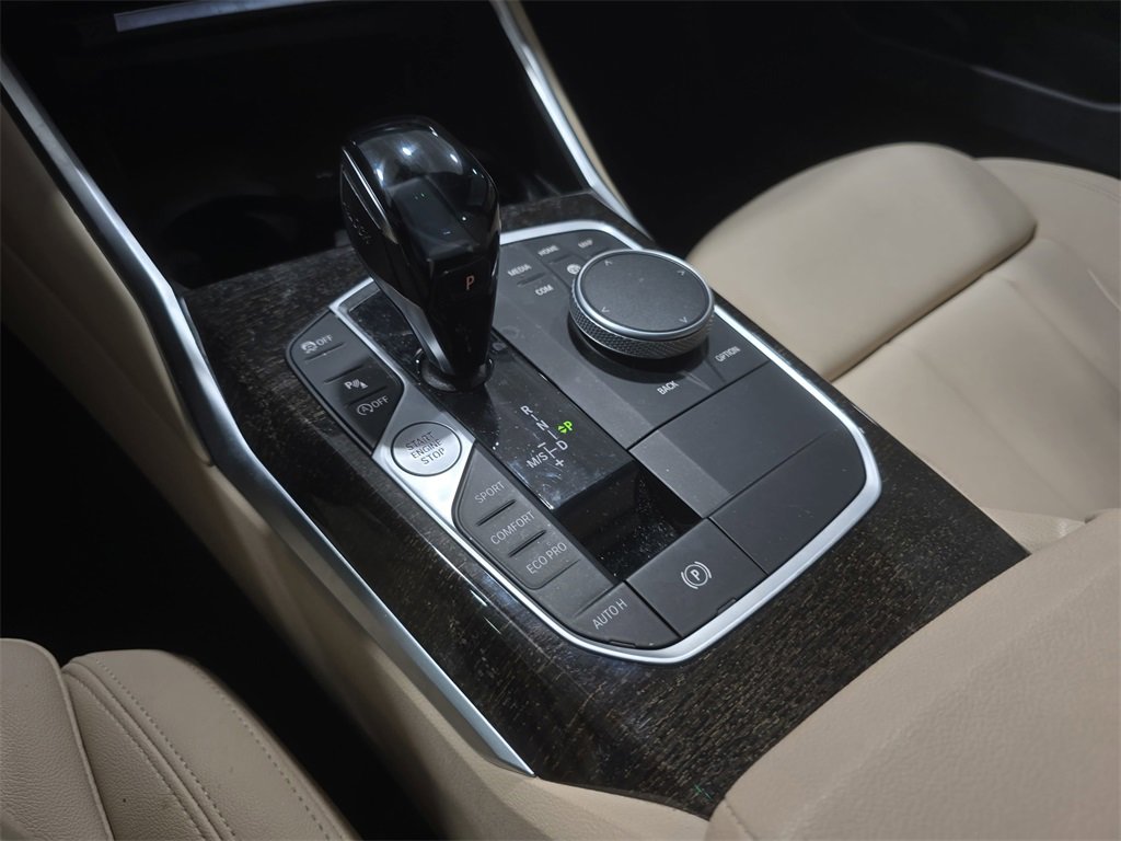 Used 2021 BMW 330i Sedan w/ Convenience Package image 21