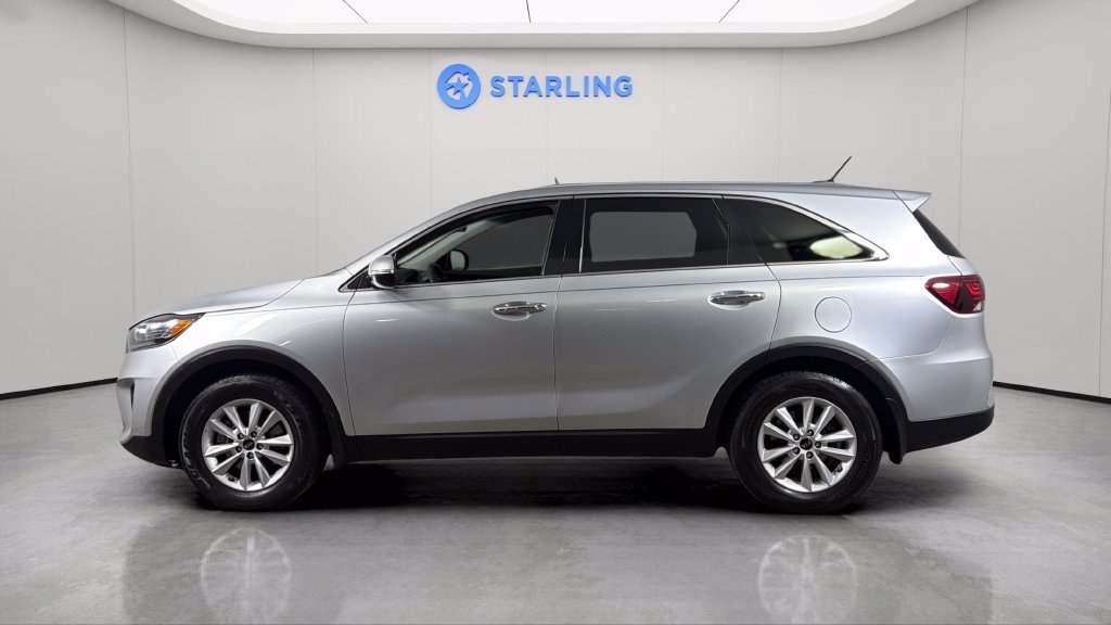 Used 2019 Kia Sorento FWD image 3