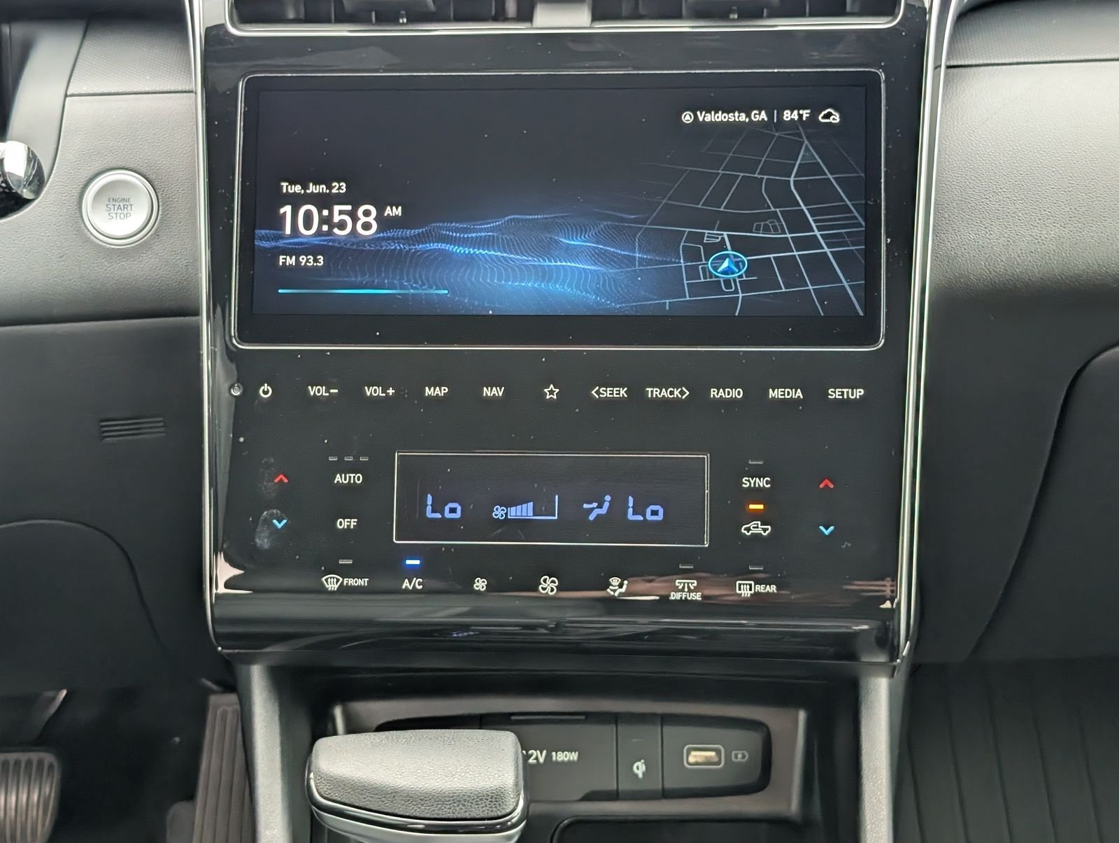 Used 2024 Hyundai Santa Cruz Night AWD/4WD image 17