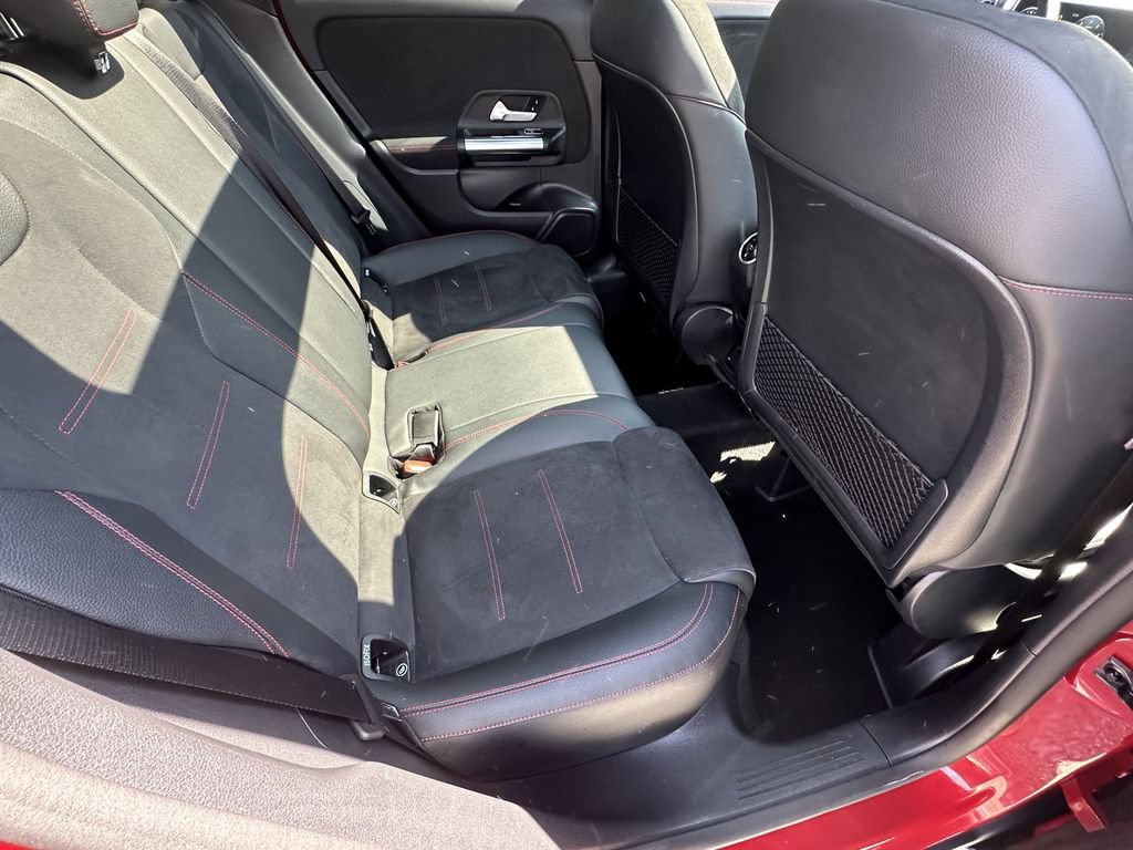 Certified 2022 Mercedes-Benz GLA 250 4MATIC image 18