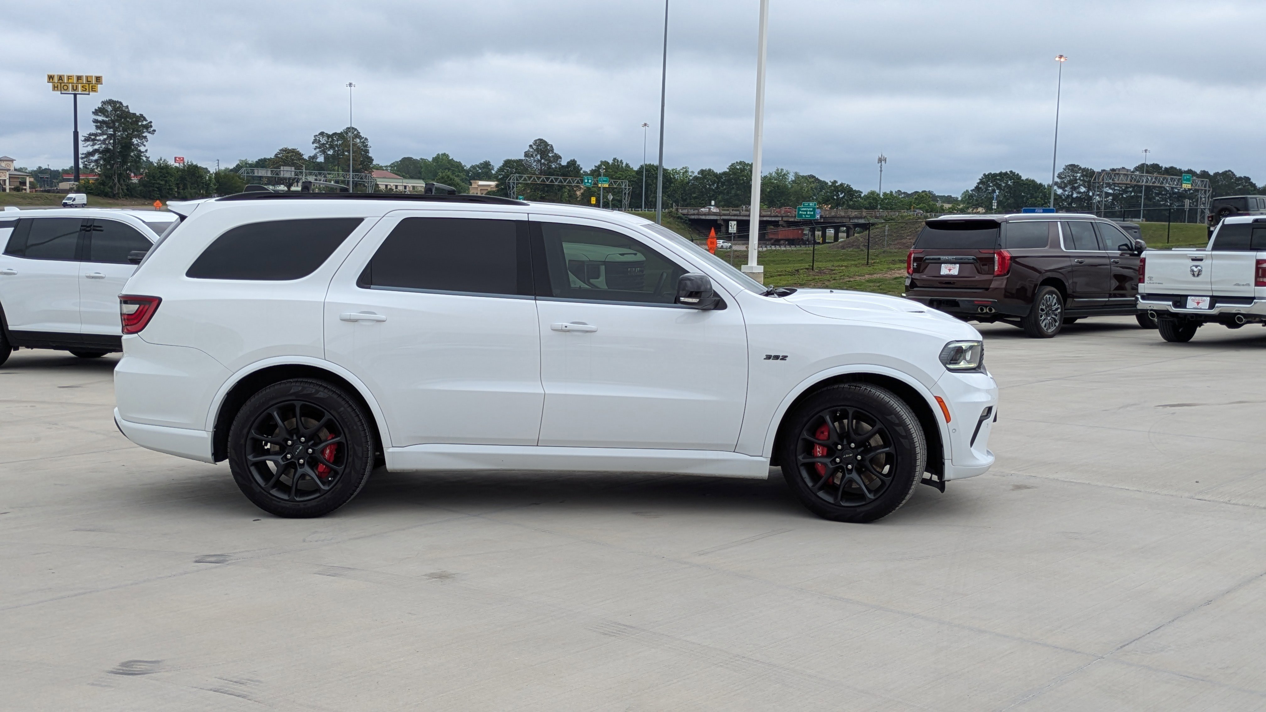 Used 2023 Dodge Durango SRT AWD/4WD image 6