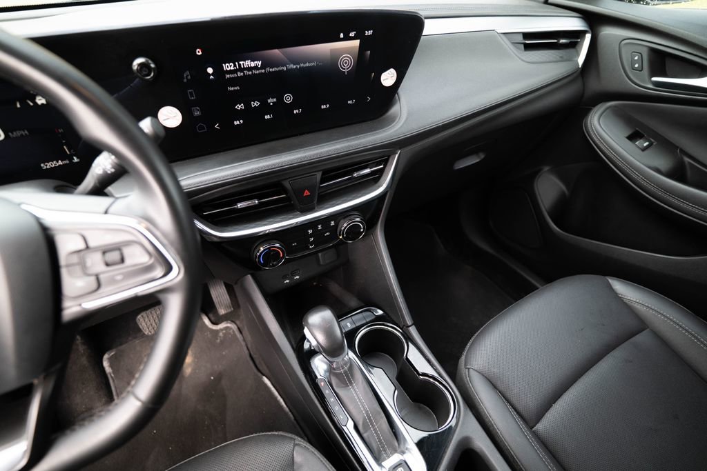 Used 2024 Buick Encore GX Sport Touring image 20