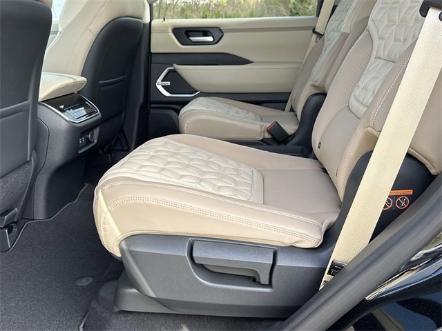 New 2025 Nissan Armada Platinum image 16