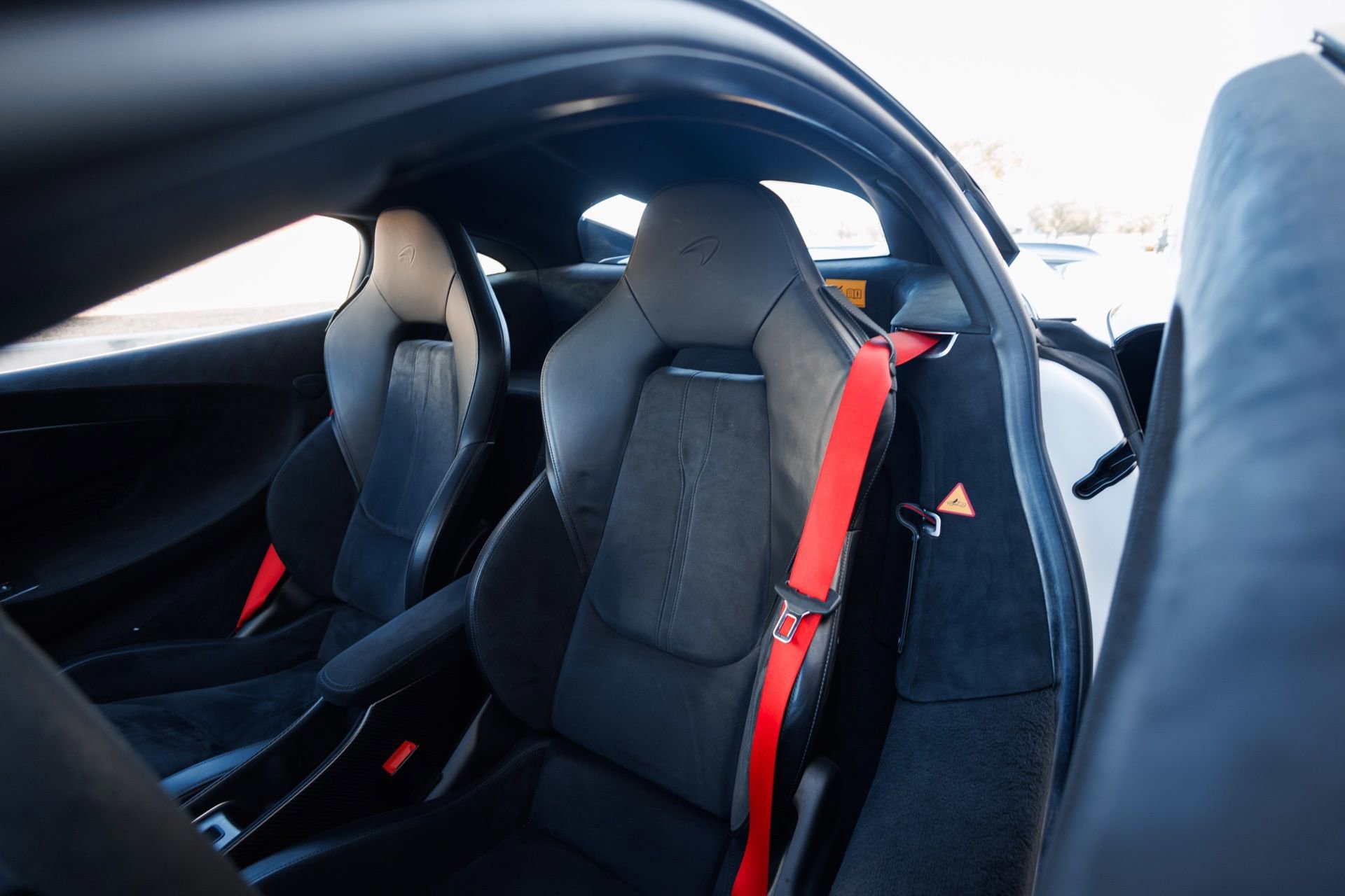 Used 2019 McLaren 600LT image 40