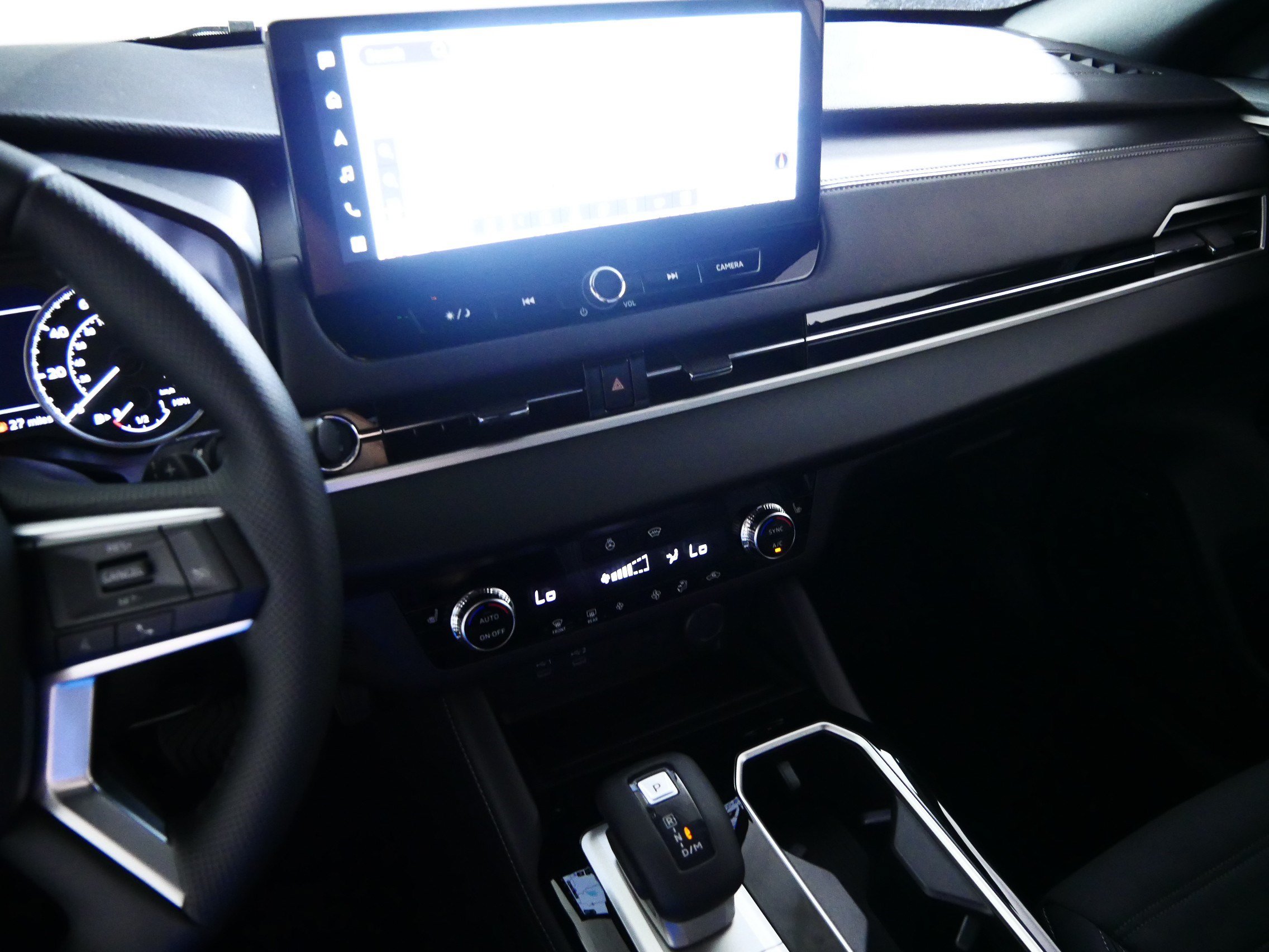 New 2026 Mitsubishi Outlander LE AWD/4WD image 5