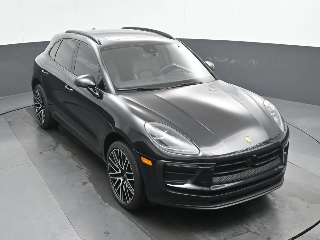 Used 2022 Porsche Macan AWD/4WD image 33