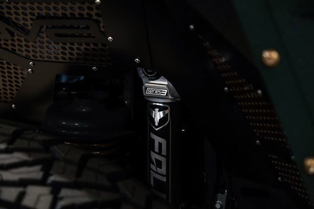 Used 2025 Jeep Gladiator Rubicon w/ Safety Group AWD/4WD image 33