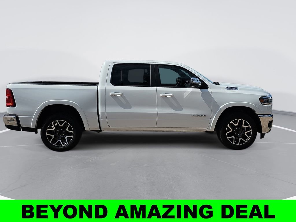 Used 2025 RAM 1500 Laramie AWD/4WD image 2