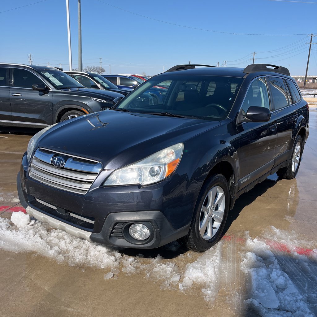 Used 2013 Subaru Outback 2.5i Limited w/ Moonroof Pkg