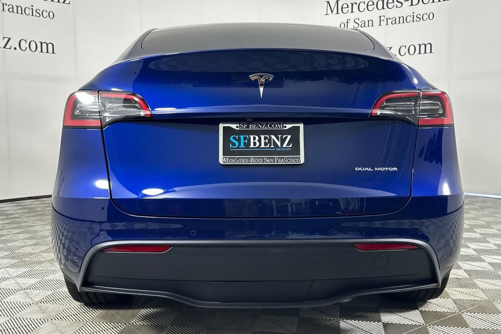 Used 2021 Tesla Model Y Long Range AWD/4WD image 5