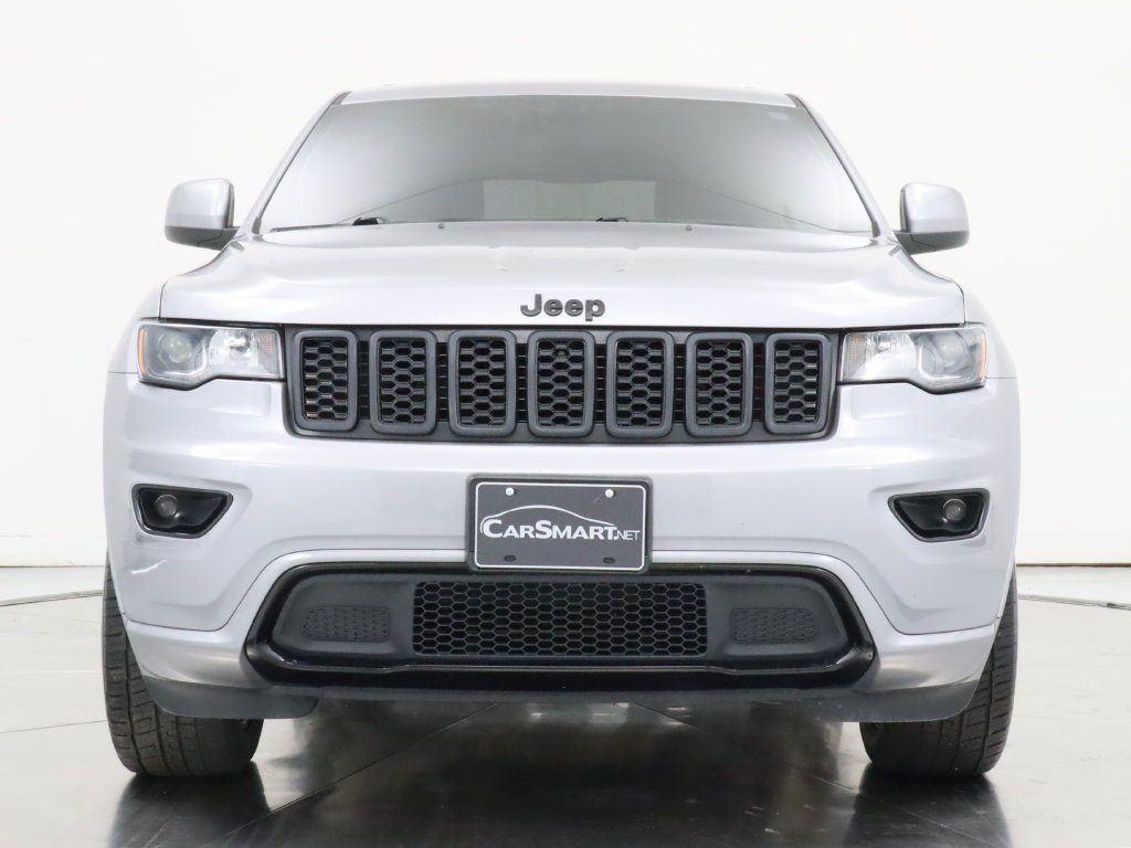 Used 2020 Jeep Grand Cherokee Altitude RWD image 8