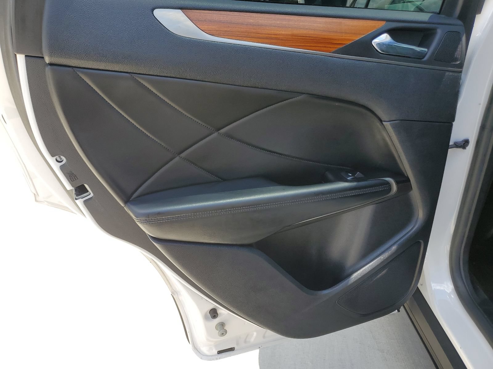 Used 2018 Lincoln MKC Reserve AWD/4WD image 33