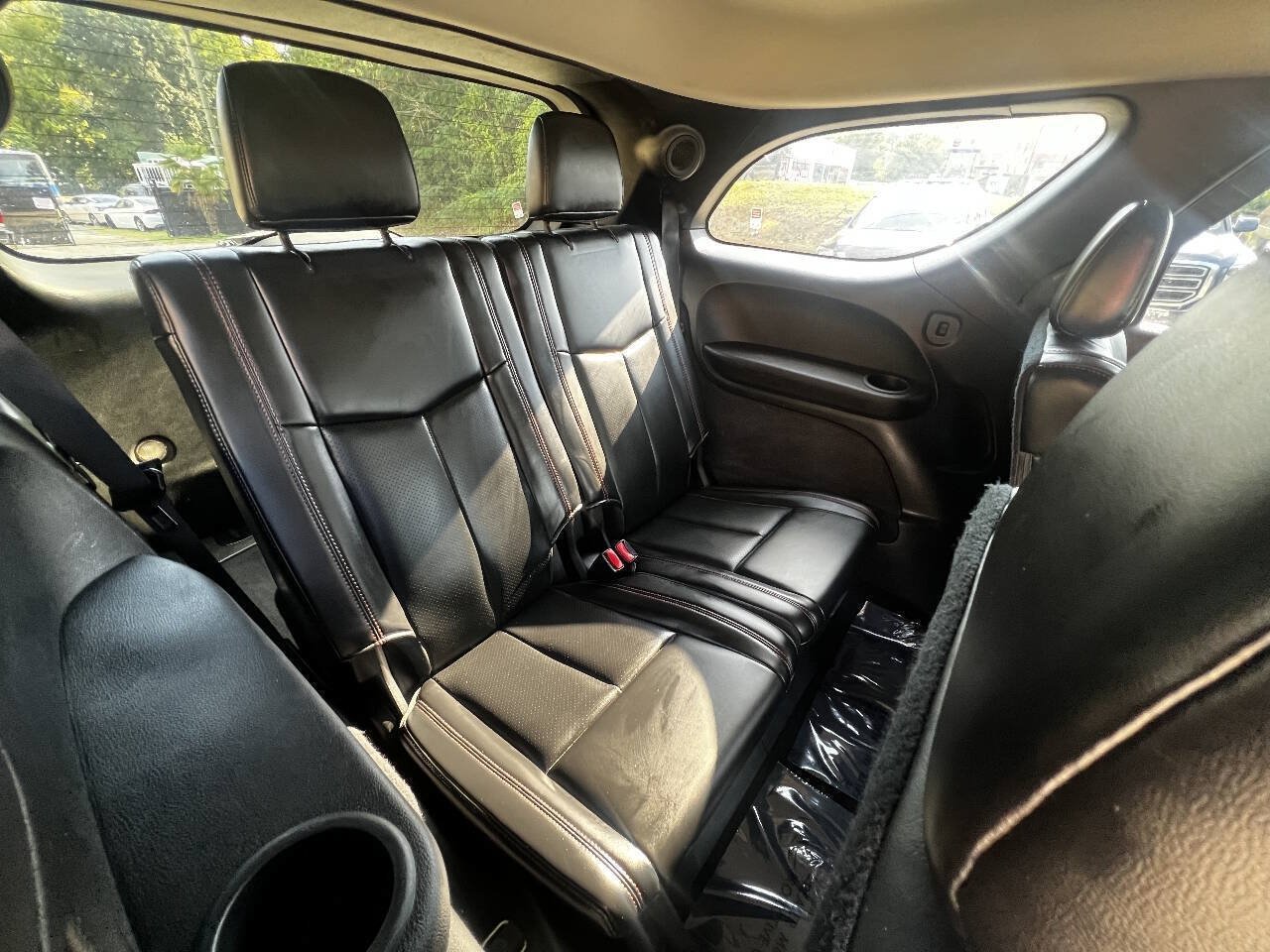 Used 2012 Dodge Durango R/T w/ Leather Interior Group RWD image 11