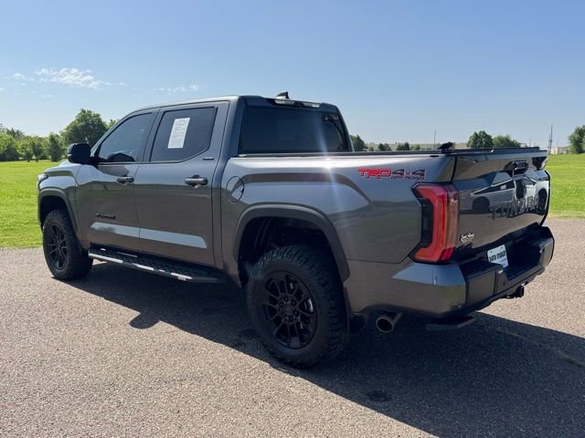 Used 2025 Toyota Tundra Limited AWD/4WD image 4