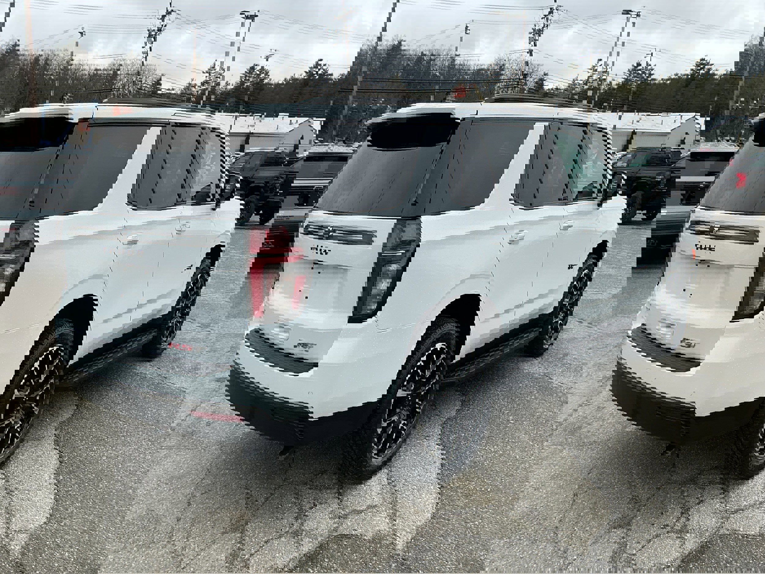 Certified 2022 Chevrolet Tahoe RST w/ Luxury Package image 4