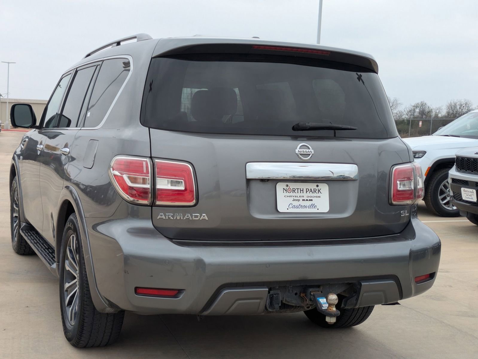 Used 2020 Nissan Armada SL w/ Premium Package image 5