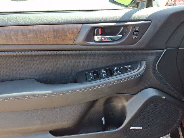 Used 2017 Subaru Outback 3.6R Limited image 12