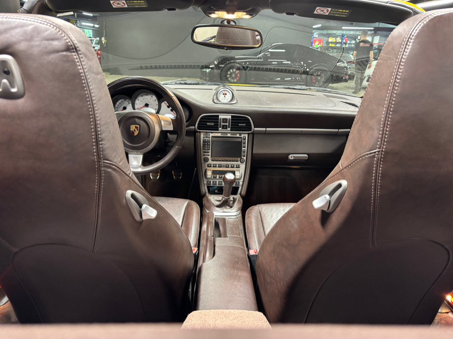 Used 2006 Porsche 911 Cabriolet image 15