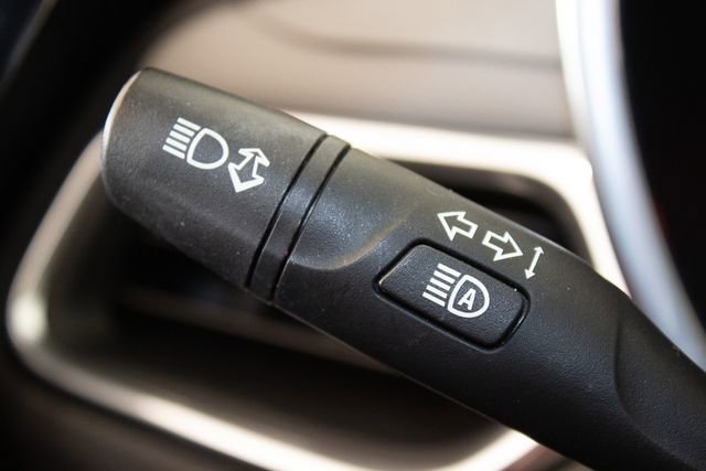 Used 2020 Chevrolet Equinox Premier image 26