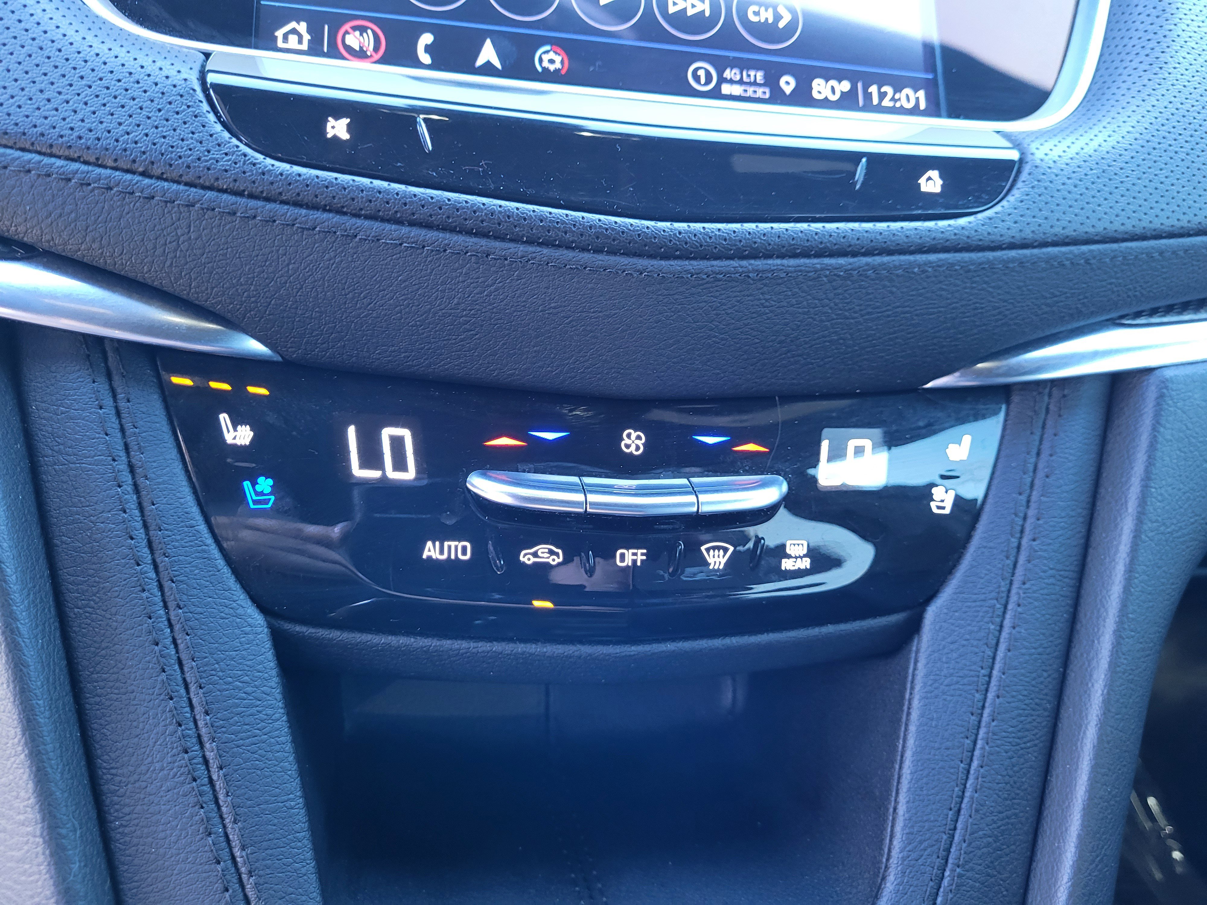 Used 2023 Cadillac XT5 Sportv w/ Technology Package image 28