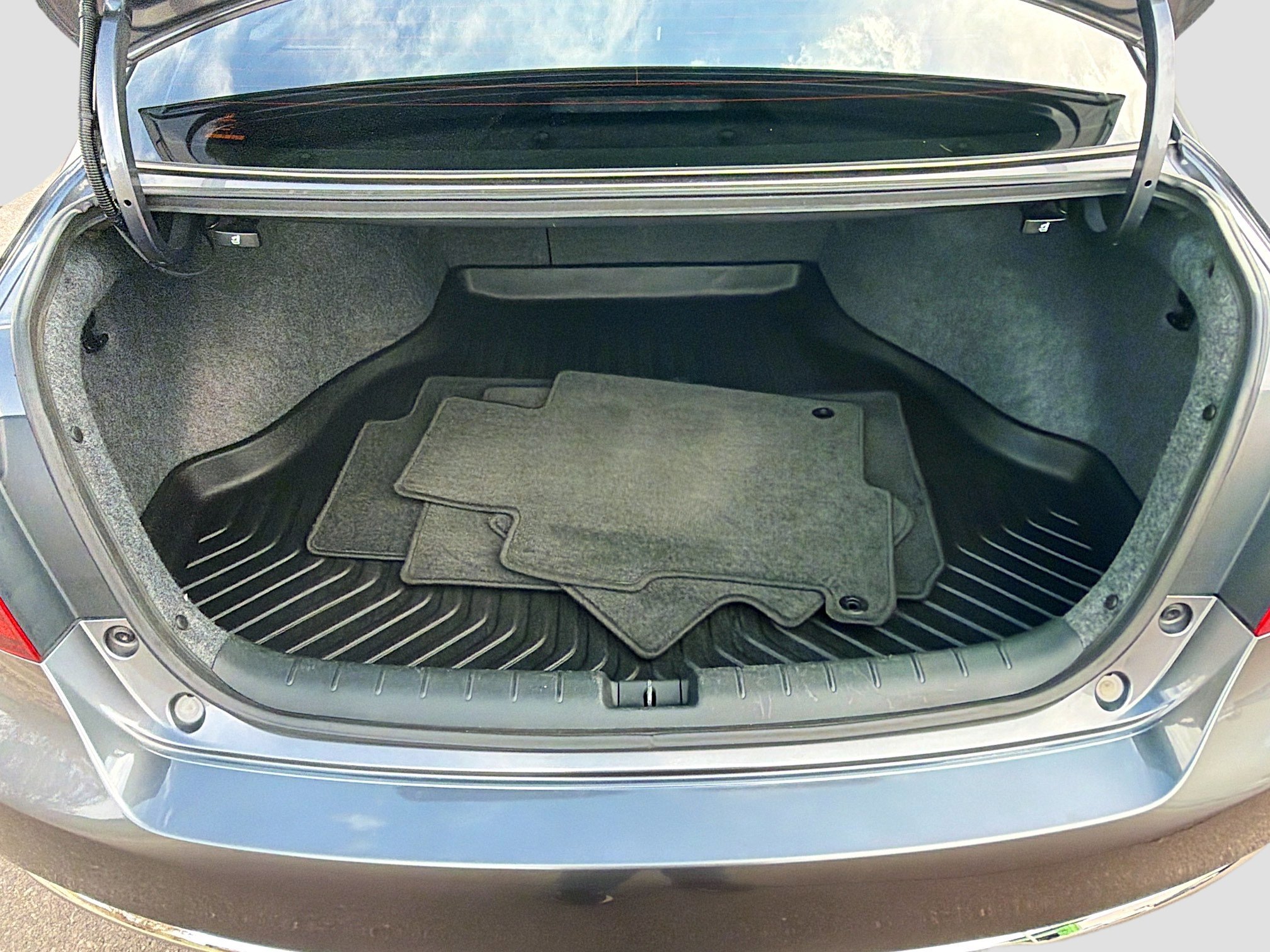 Used 2017 Honda Accord EX-L image 27