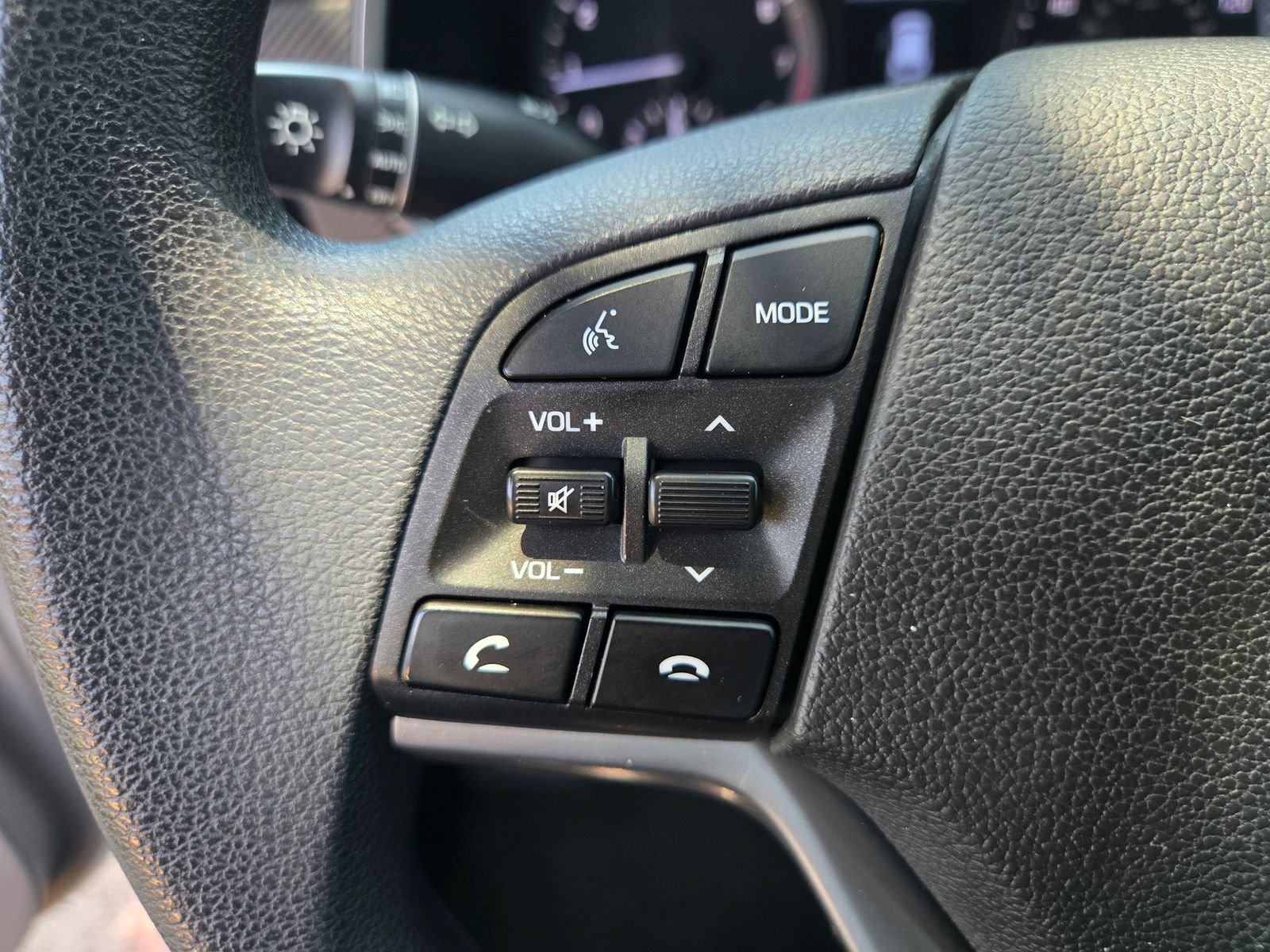 Used 2020 Hyundai Tucson Value FWD image 12