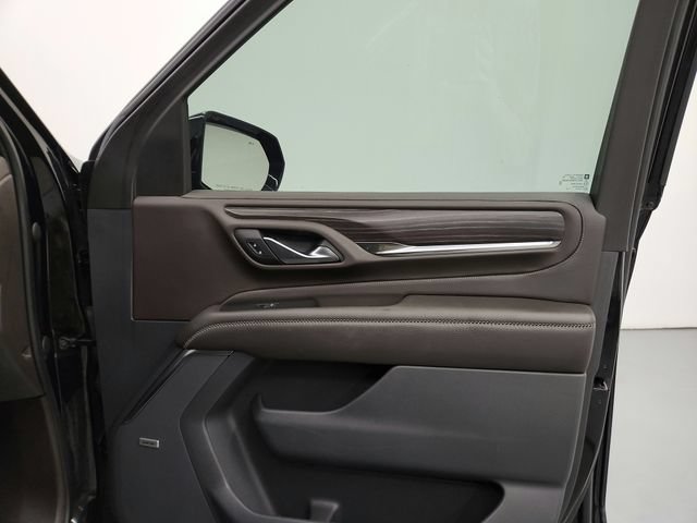 Used 2022 GMC Yukon XL Denali RWD image 40