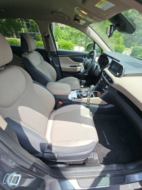Used 2019 Hyundai Santa Fe SEL FWD image 11