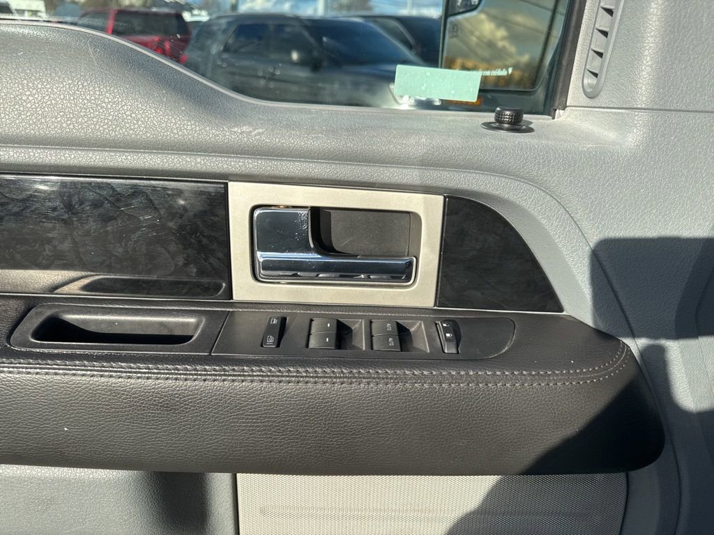 Used 2012 Ford F150 Platinum image 11