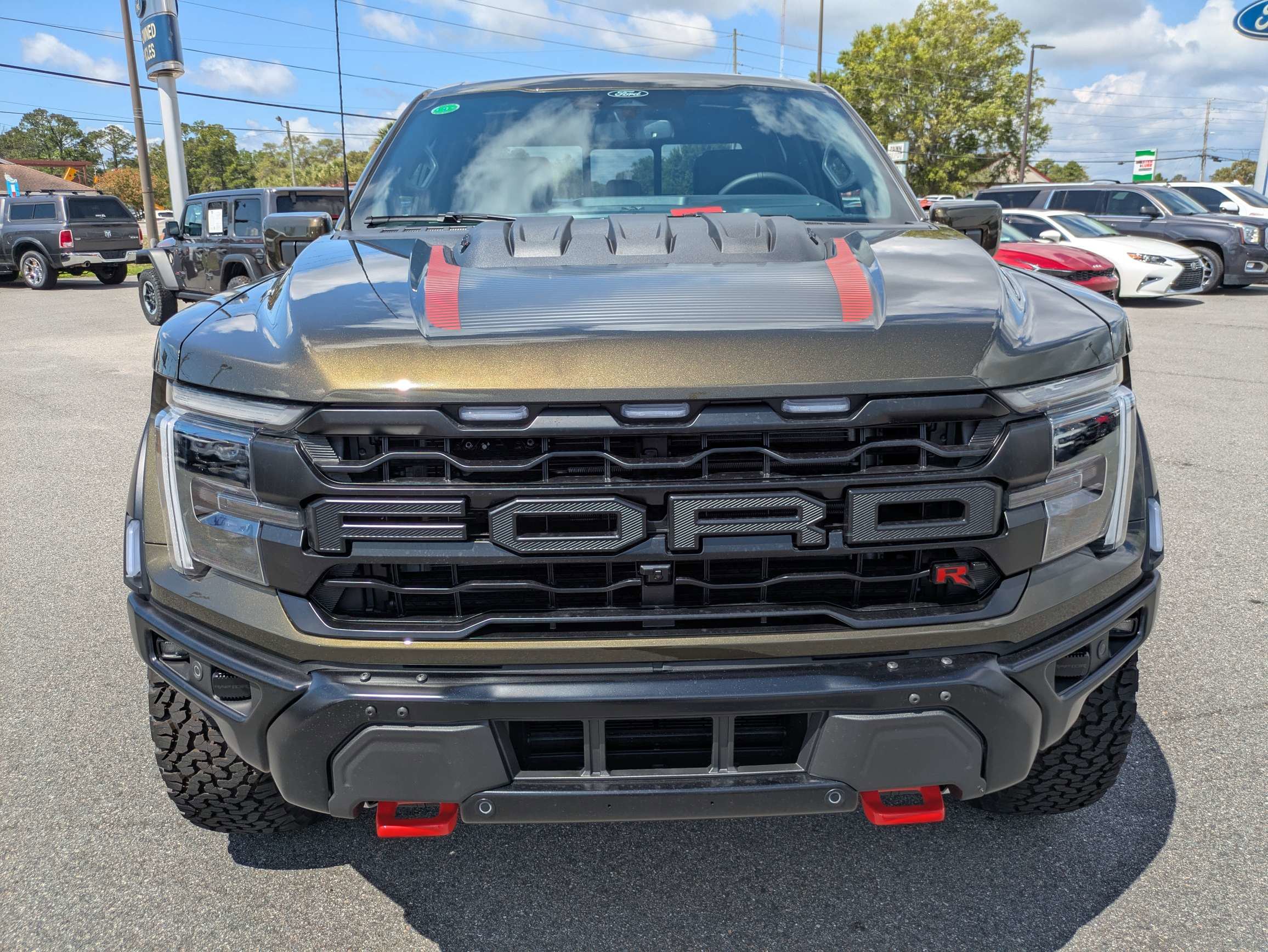 New 2026 Ford F150 Raptor w/ Equipment Group 803A Raptor R AWD/4WD image 9