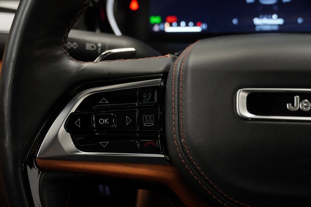 Certified 2024 Jeep Grand Cherokee L Summit image 43