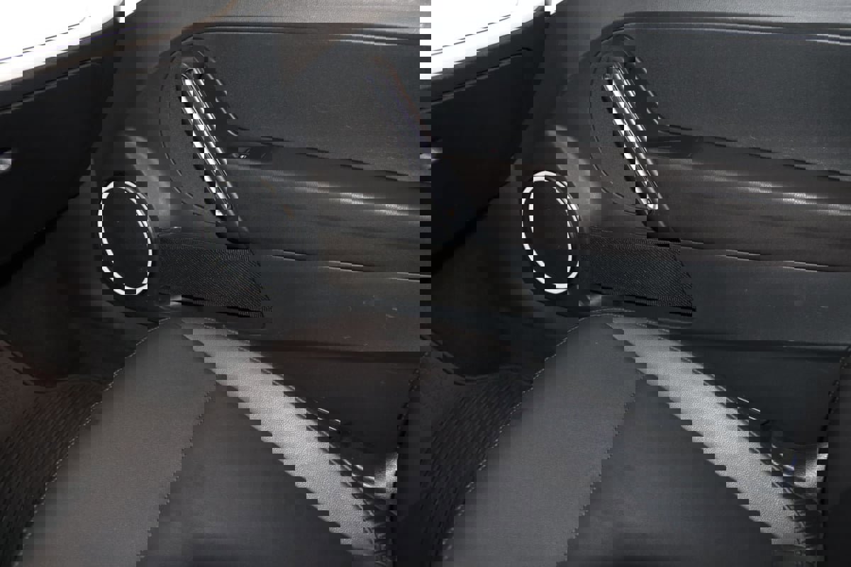 Used 2012 Volkswagen Beetle 2.5 image 43