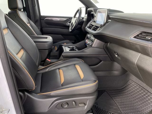 Used 2023 GMC Yukon XL AT4 w/ AT4 Premium Package AWD/4WD image 10