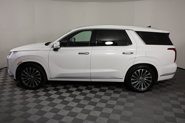 Certified 2024 Hyundai Palisade Calligraphy image 5