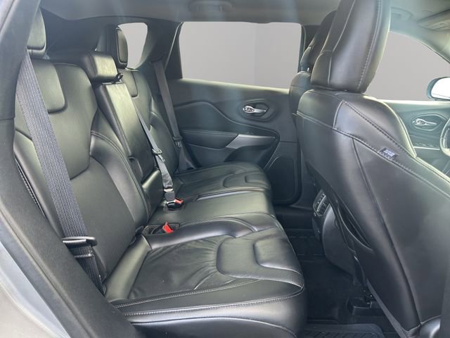 Used 2021 Jeep Cherokee Latitude Lux w/ Comfort/Convenience Group image 23