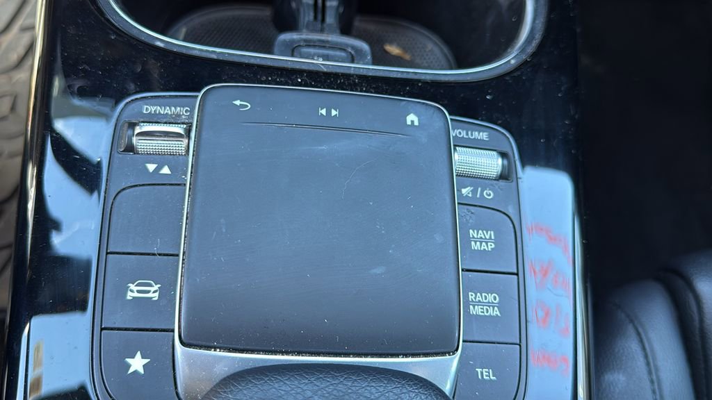 Used 2021 Mercedes-Benz A 220 4MATIC image 28