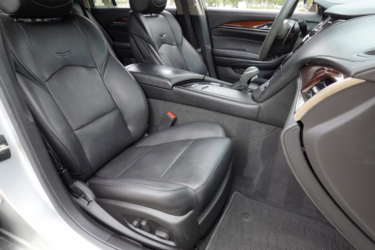 Used 2015 Cadillac CTS Luxury RWD image 8