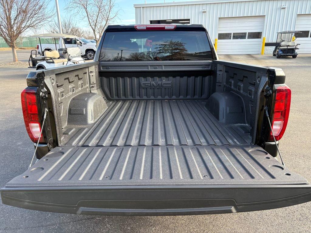 New 2026 GMC Sierra 1500 SLE image 38