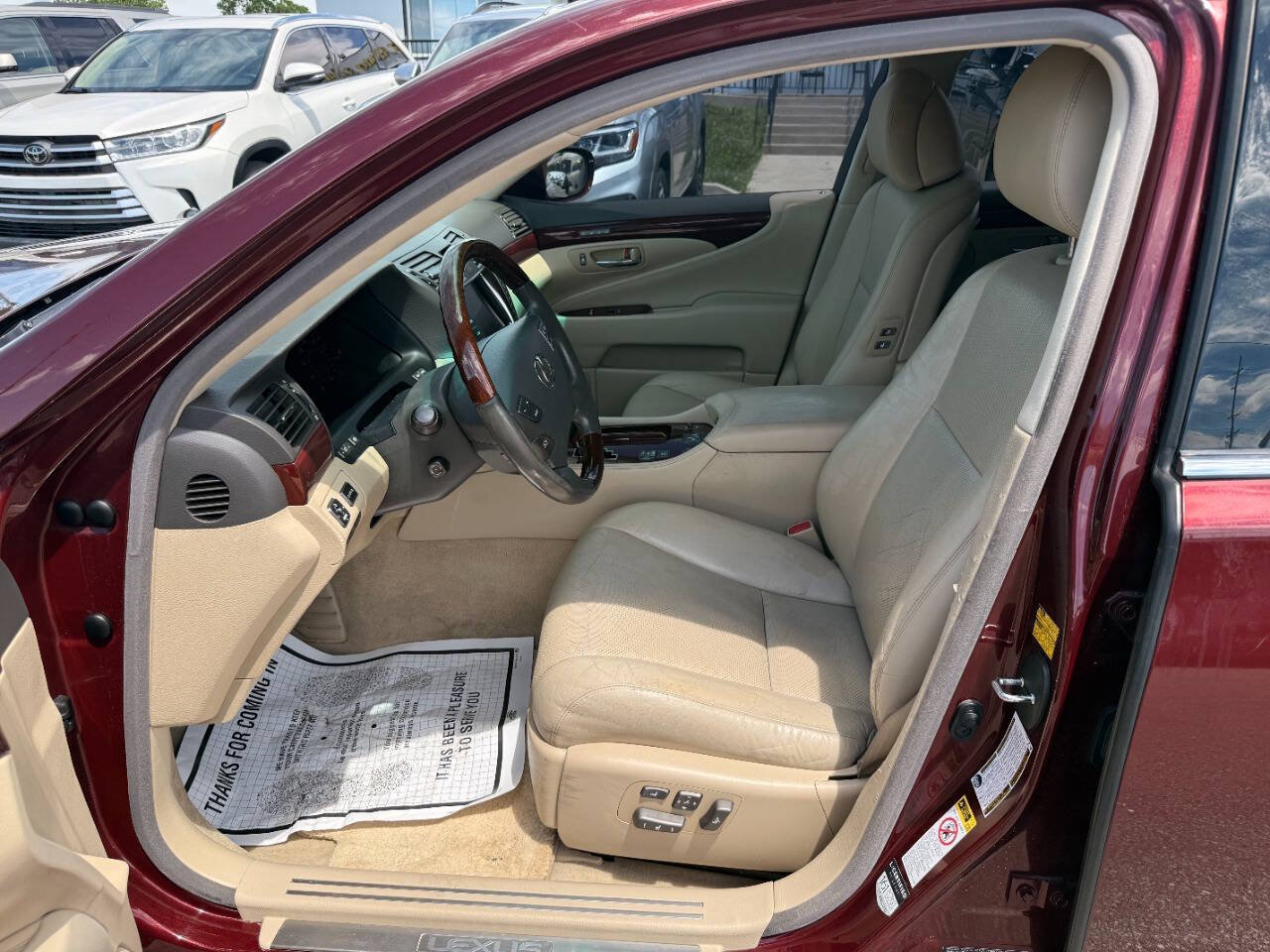Used 2009 Lexus LS 460 RWD image 20