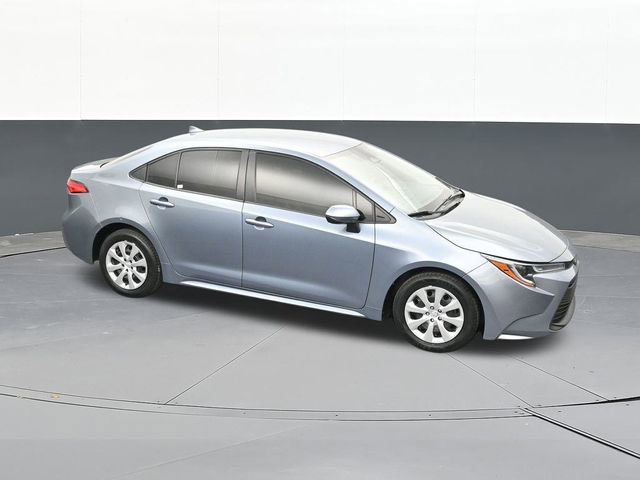 Used 2023 Toyota Corolla LE w/ Carpet Mat Package (TMS) image 58