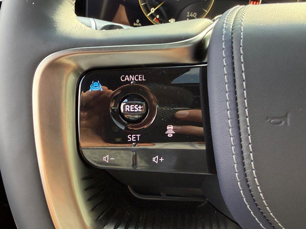 New 2027 INFINITI QX80 Sensory AWD/4WD image 15