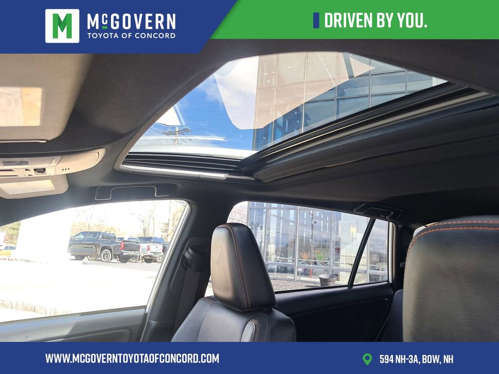 Used 2018 Toyota RAV4 SE AWD/4WD image 14