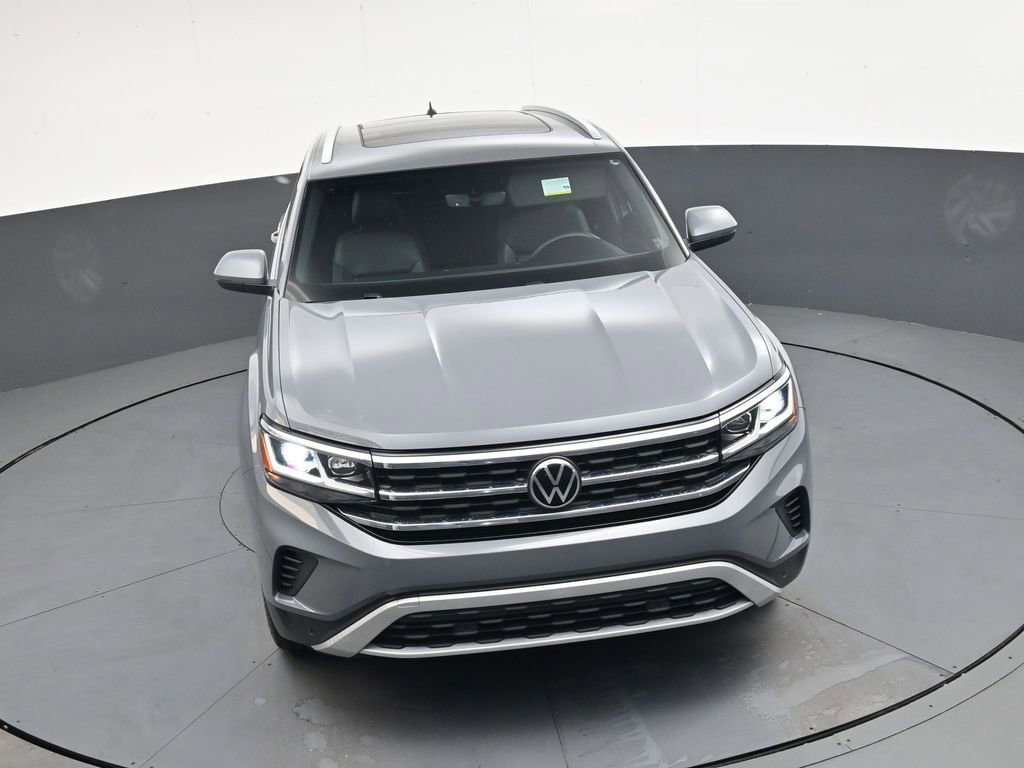 Used 2022 Volkswagen Atlas Cross Sport SE w/ Panoramic Sunroof Package image 35