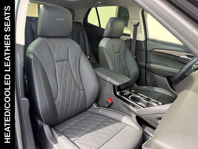 Used 2023 Buick Envision Avenir AWD/4WD image 5